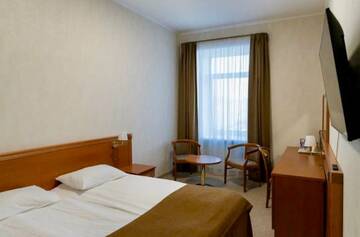 Улучшенный двухместный номер с 1 кроватью в Гостинице Таврическая